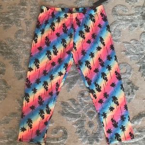 BRAND NEW Rainbow palm tree cropped leggings